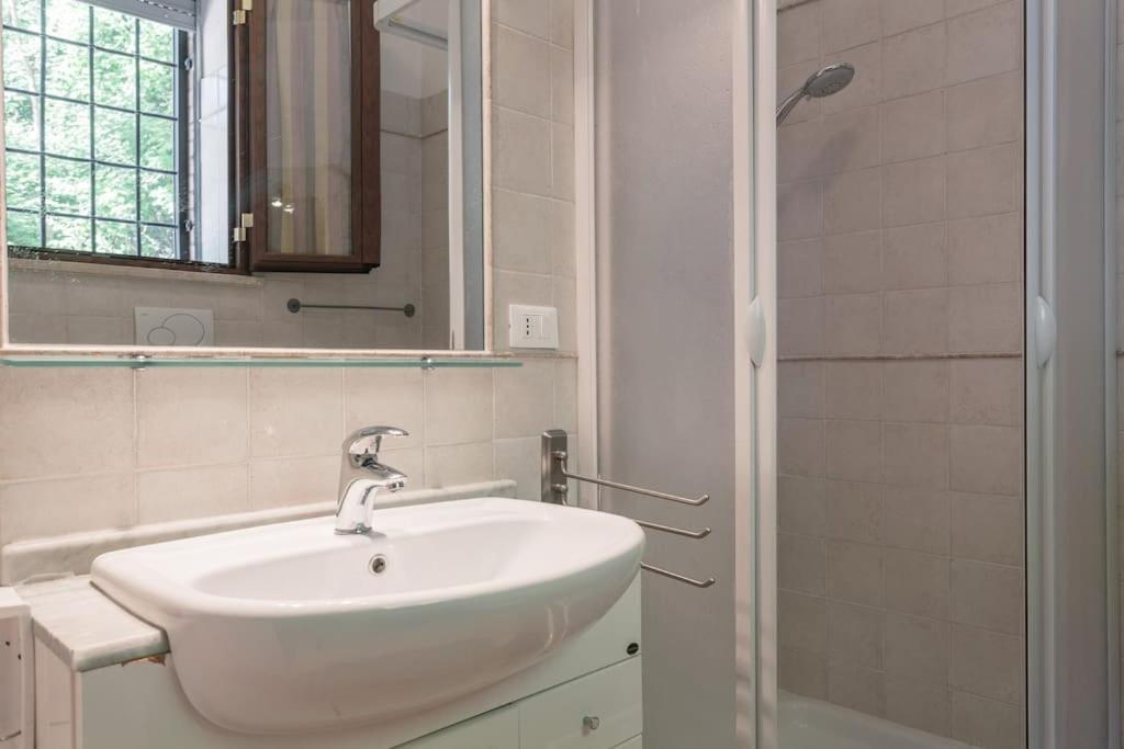 Vatican Flat Cozy With Terrace Рим Экстерьер фото